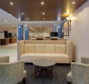 Holiday Inn Express Hotel & Suites Oakland-Airport by IHG hotel detail image 3