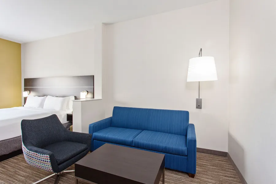Holiday Inn Express Hotel & Suites Oakland-Airport by IHG hotel detail image 6
