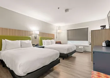 Country Inn & Suites by Radisson, Asheville - Outlet Mall hotel thumbnail 4