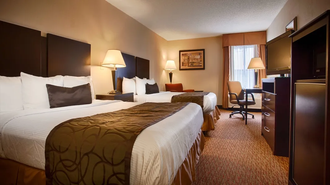 Best Western Plus Edison Inn hotel detail image 6