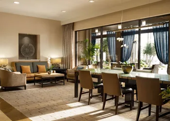 Sonesta Redondo Beach & Marina hotel thumbnail 3