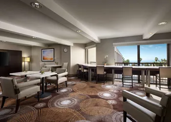 Sonesta Redondo Beach & Marina hotel thumbnail 4