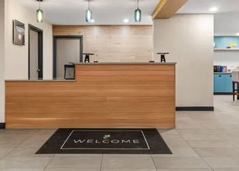 Country Inn & Suites by Radisson, Winnipeg, MB hotel thumbnail 5