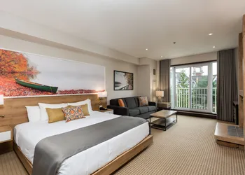 Ermitage du Lac - Les Suites Tremblant hotel thumbnail 4