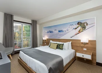 Ermitage du Lac - Les Suites Tremblant hotel thumbnail 5