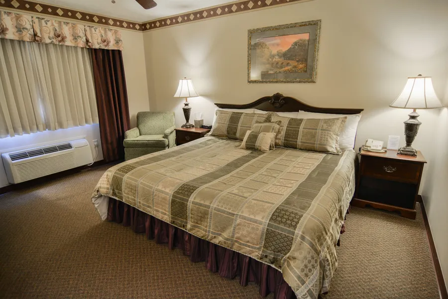 Hearthstone Inn & Suites hotel detail image 2