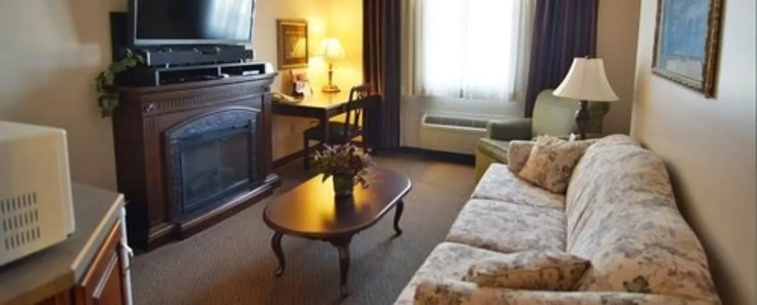 Hearthstone Inn & Suites hotel detail image 6