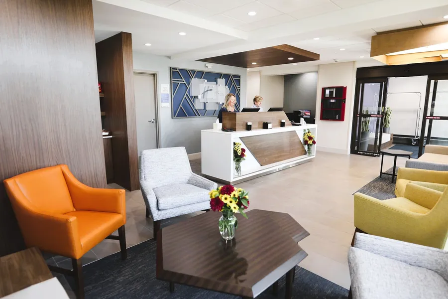 Holiday Inn Express Detroit-Birmingham by IHG hotel detail image 2