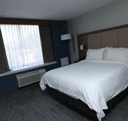 Holiday Inn Express Detroit-Birmingham by IHG hotel detail image 5