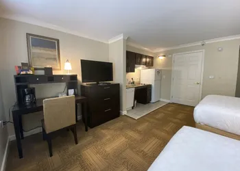 Staybridge Suites Savannah Historic District by IHG hotel thumbnail 5