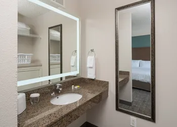 Staybridge Suites Denver Tech Center by IHG hotel thumbnail 8