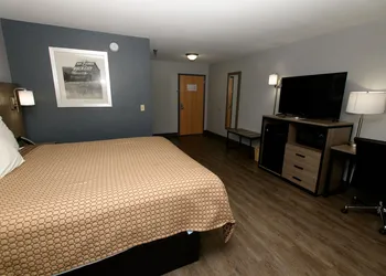 Home Town Inn Ringgold hotel thumbnail 4