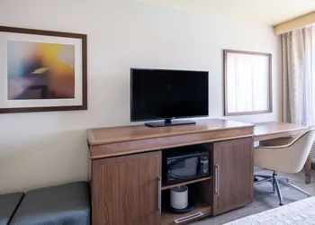 Hampton Inn by Hilton Irvine East - Lake Forest hotel thumbnail 6
