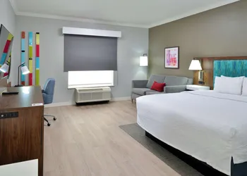 Hampton Inn & Suites Greenville hotel thumbnail 6