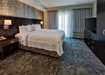 Courtyard by Marriott Midland hotel thumbnail 6