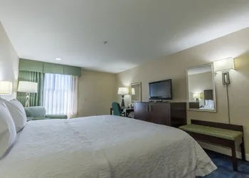 Hampton Inn Eugene hotel thumbnail 8