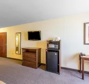 Comfort Inn & Suites Madisonville hotel detail image 7