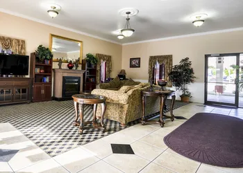 Quality Inn Wenatchee/Leavenworth hotel thumbnail 2