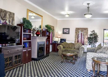 Quality Inn Wenatchee/Leavenworth hotel thumbnail 6