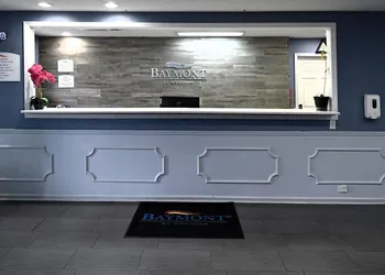 Baymont by Wyndham Warner Robins hotel thumbnail 3