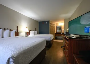 Baymont by Wyndham Warner Robins hotel thumbnail 7