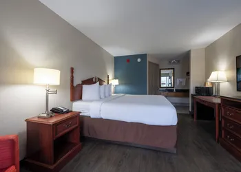 Baymont by Wyndham Warner Robins hotel thumbnail 8