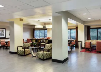 Hampton Inn Houma hotel thumbnail 3