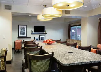 Hampton Inn Houma hotel thumbnail 4