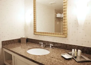 Ontario Airport Hotel & Conference Center hotel thumbnail 4