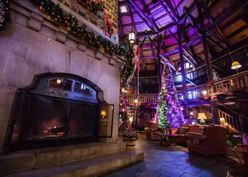 Fairmont Le Chateau Montebello hotel thumbnail 2