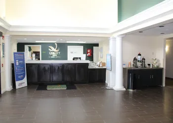 Quality Inn Lake City hotel thumbnail 3