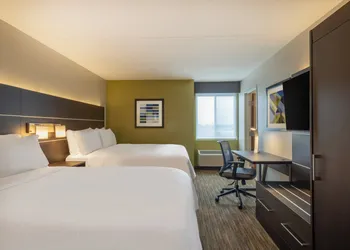 Holiday Inn Express Minneapolis West Plymouth by IHG hotel thumbnail 2