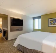 Holiday Inn Express Minneapolis West Plymouth by IHG hotel detail image 5