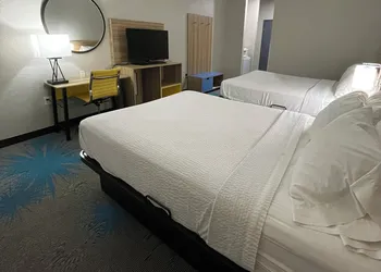Days Inn by Wyndham Jefferson City hotel thumbnail 7