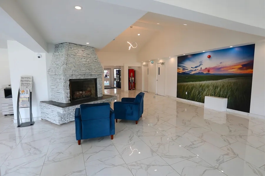 Clarion Pointe hotel detail image 6
