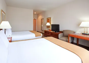 Holiday Inn Express Hotel & Suites Columbus-Groveport by IHG hotel thumbnail 5