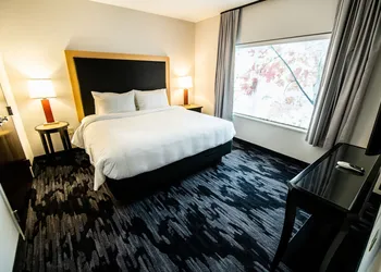 Fairfield Inn & Suites by Marriott Washington Casino Area hotel thumbnail 8
