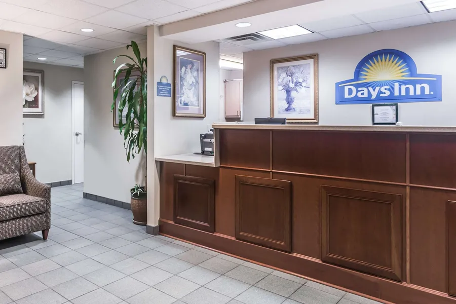 Days Inn by Wyndham Chiefland hotel detail image 2
