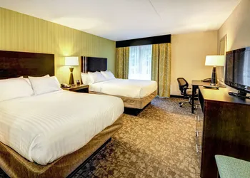 Holiday Inn Express Hotel of Neptune by IHG hotel thumbnail 5