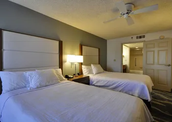 Homewood Suites by Hilton Phoenix-Biltmore hotel thumbnail 6