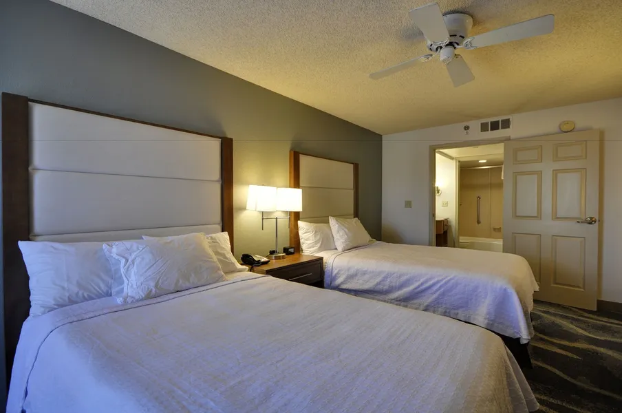 Homewood Suites by Hilton Phoenix-Biltmore hotel detail image 6