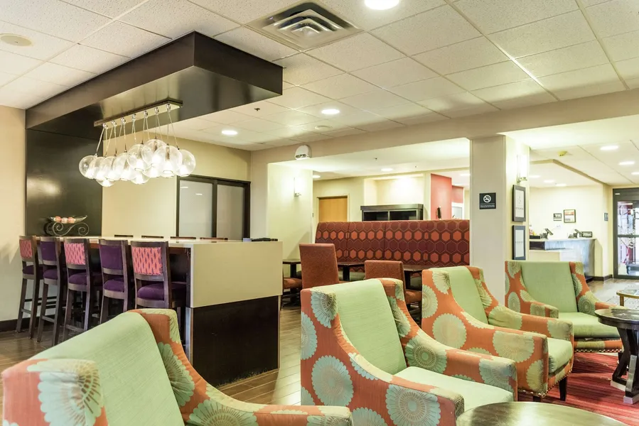 Hampton Inn Muskegon hotel detail image 2