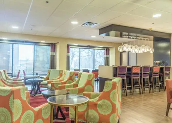 Hampton Inn Muskegon hotel thumbnail 3