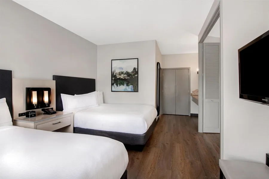 DoubleTree Suites by Hilton Raleigh - Durham hotel detail image 6