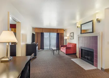 Best Western Luxury Inn hotel thumbnail 5
