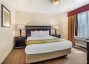 Best Western Luxury Inn hotel thumbnail 6
