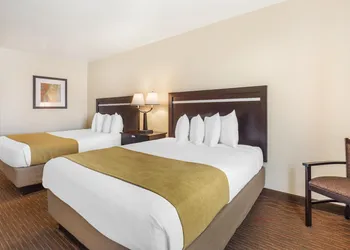 Best Western Luxury Inn hotel thumbnail 8