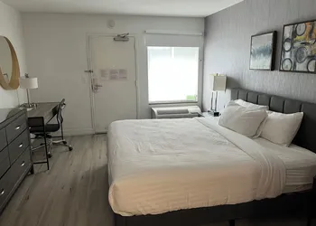 Revival Scottsdale Studios hotel thumbnail 4