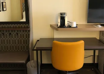 Holiday Inn Asheville East-Blue Ridge PKWY by IHG hotel thumbnail 6
