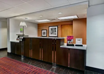 Hampton Inn by Hilton Milwaukee Northwest hotel thumbnail 2